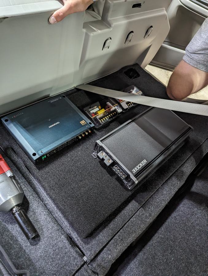 NS Electronics installation sample 69